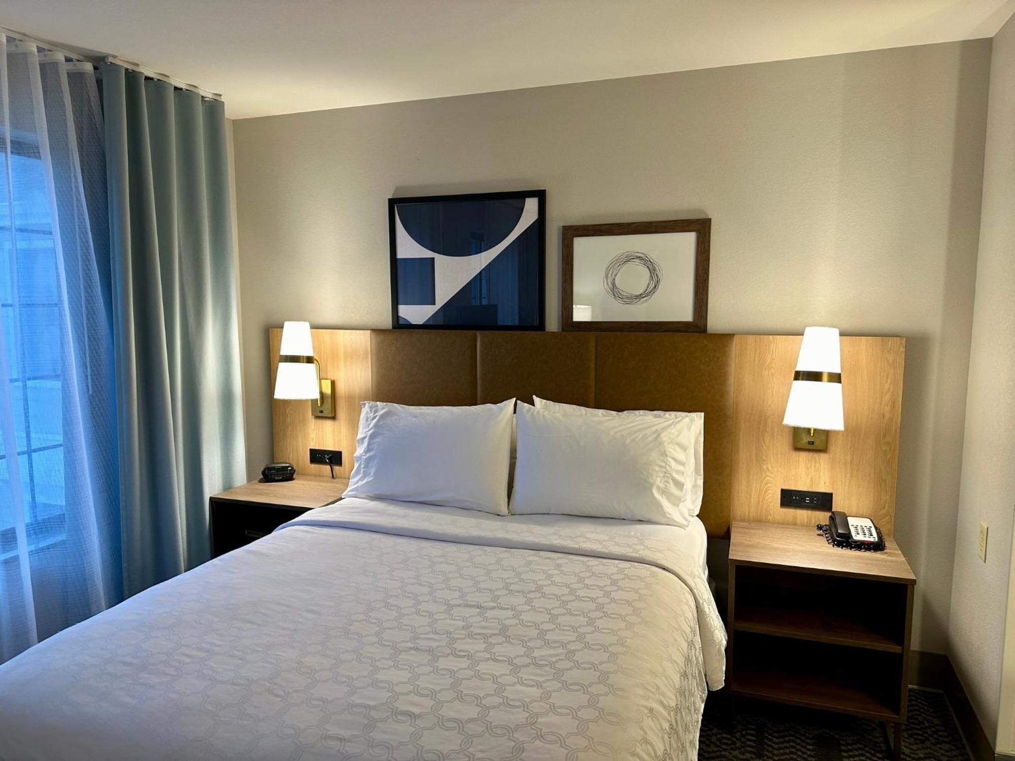 Staybridge Suites Milwaukee West-Oconomowoc By Ihg Exterior foto